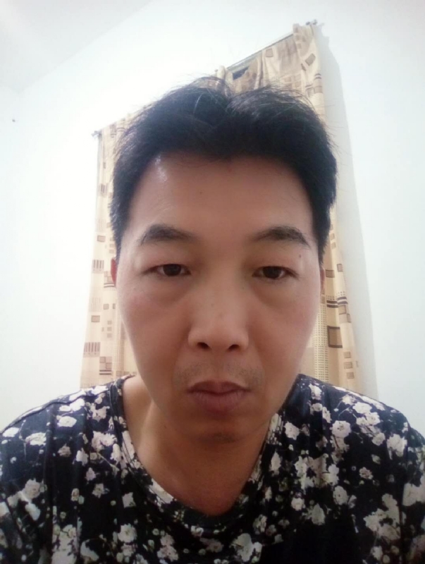 繁华哀伤的第一张照片--罗源征婚网