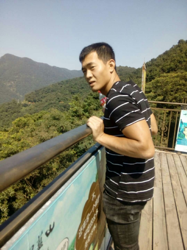 小卢的第一张照片--罗源征婚网