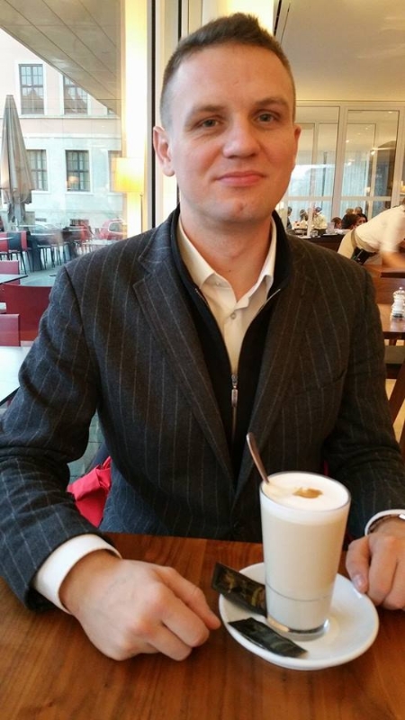 United44的第二张照片--罗源征婚网