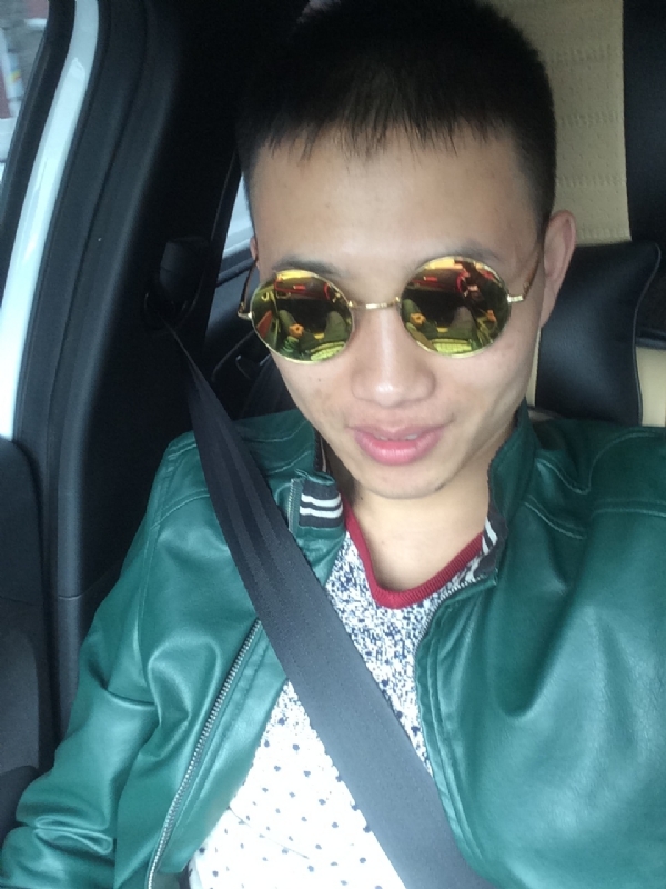 真心对待一个人的第一张照片--罗源征婚网