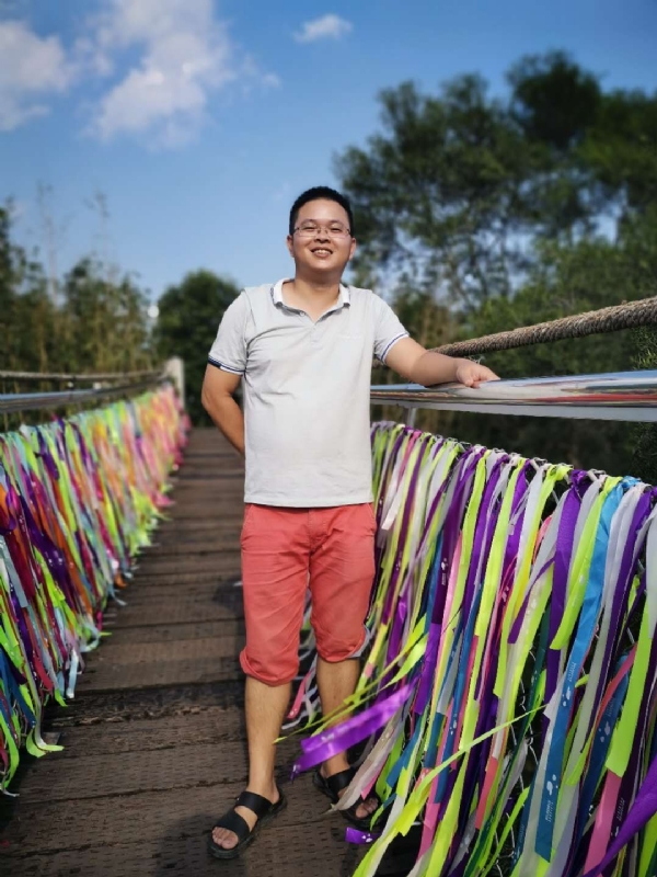 大象的第一张照片--罗源征婚网