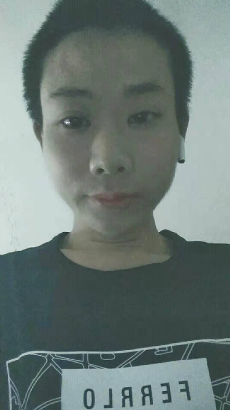 水中月的第一张照片--罗源征婚网