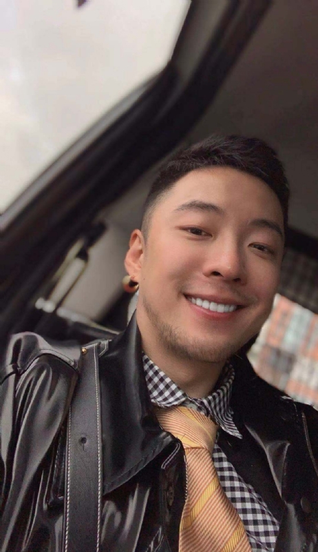 平凡英雄的第二张照片--罗源征婚网