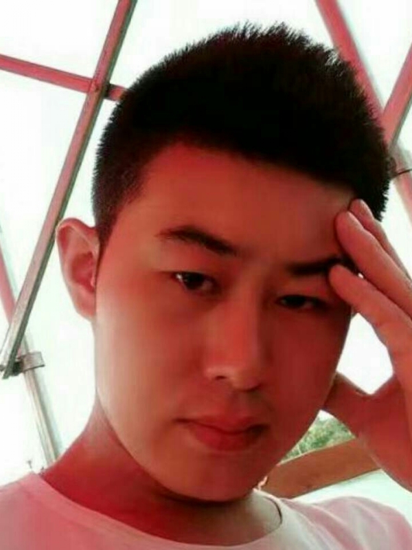 淡漠的第二张照片--罗源征婚网