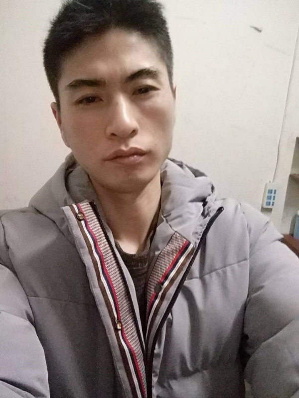 花若离枝的第一张照片--罗源征婚网