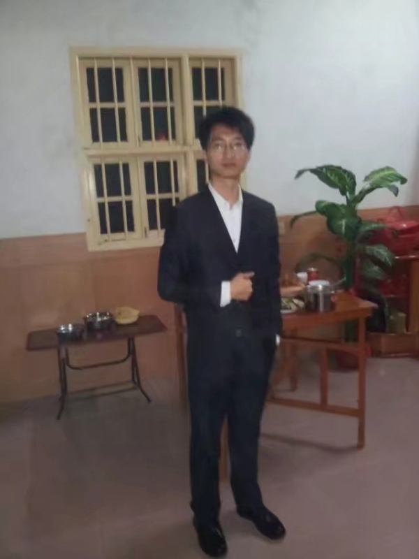 潇湘剑雨的第一张照片--罗源征婚网