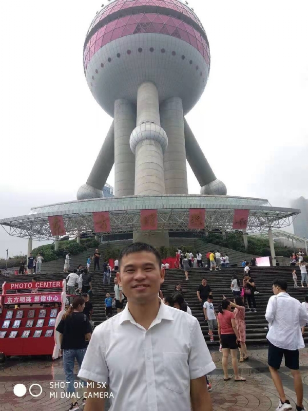 小猫吃老鼠的第一张照片--罗源征婚网