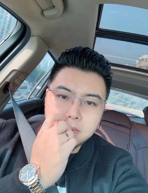 把苹果咬哭的第一张照片--罗源征婚网