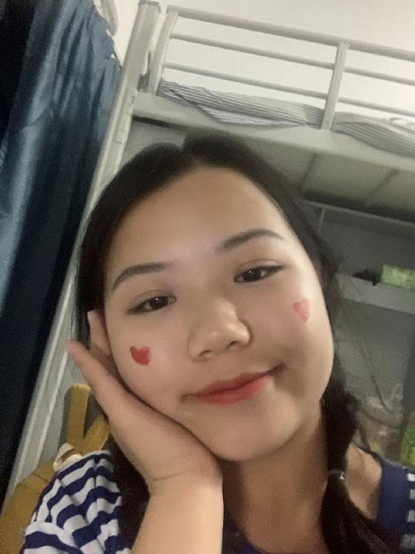 轻轻的一片云的第一张照片--罗源征婚网