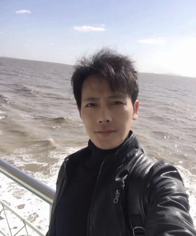 疯狂的小鱼的第一张照片--罗源征婚网