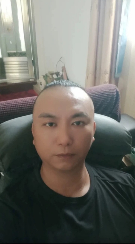 施逸森的第一张照片--罗源征婚网