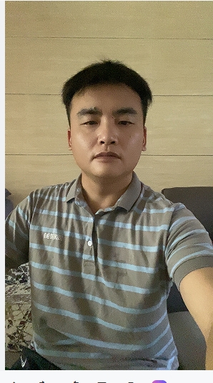 走在红毯那一天的第二张照片--罗源征婚网