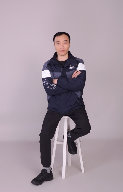 一只孤单的猫的第一张照片--罗源征婚网