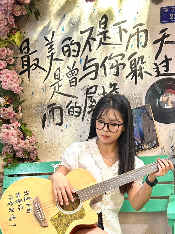 魔仙的第一张照片--罗源征婚网