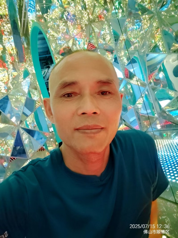 阿里睡不着的第二张照片--罗源征婚网