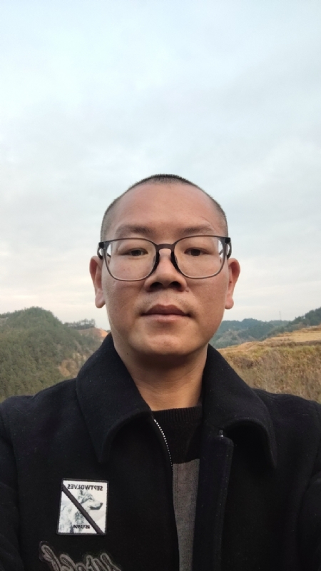 偶然的相遇的第一张照片--罗源征婚网